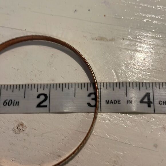 7.5” solid metal copper tone bangle bracelet etched all around w/striped & wheat - Picture 8 of 9